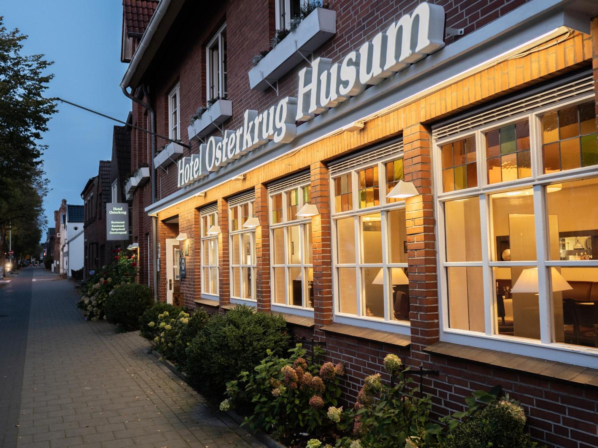 Hotel Osterkrug Хузум Экстерьер фото